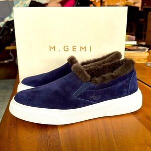 M. Gemi Women’s Navy Fur-Lined Sneakers.          🇺🇸 Size 7.5. 🇮🇹 Sz 38 NEW NWOT